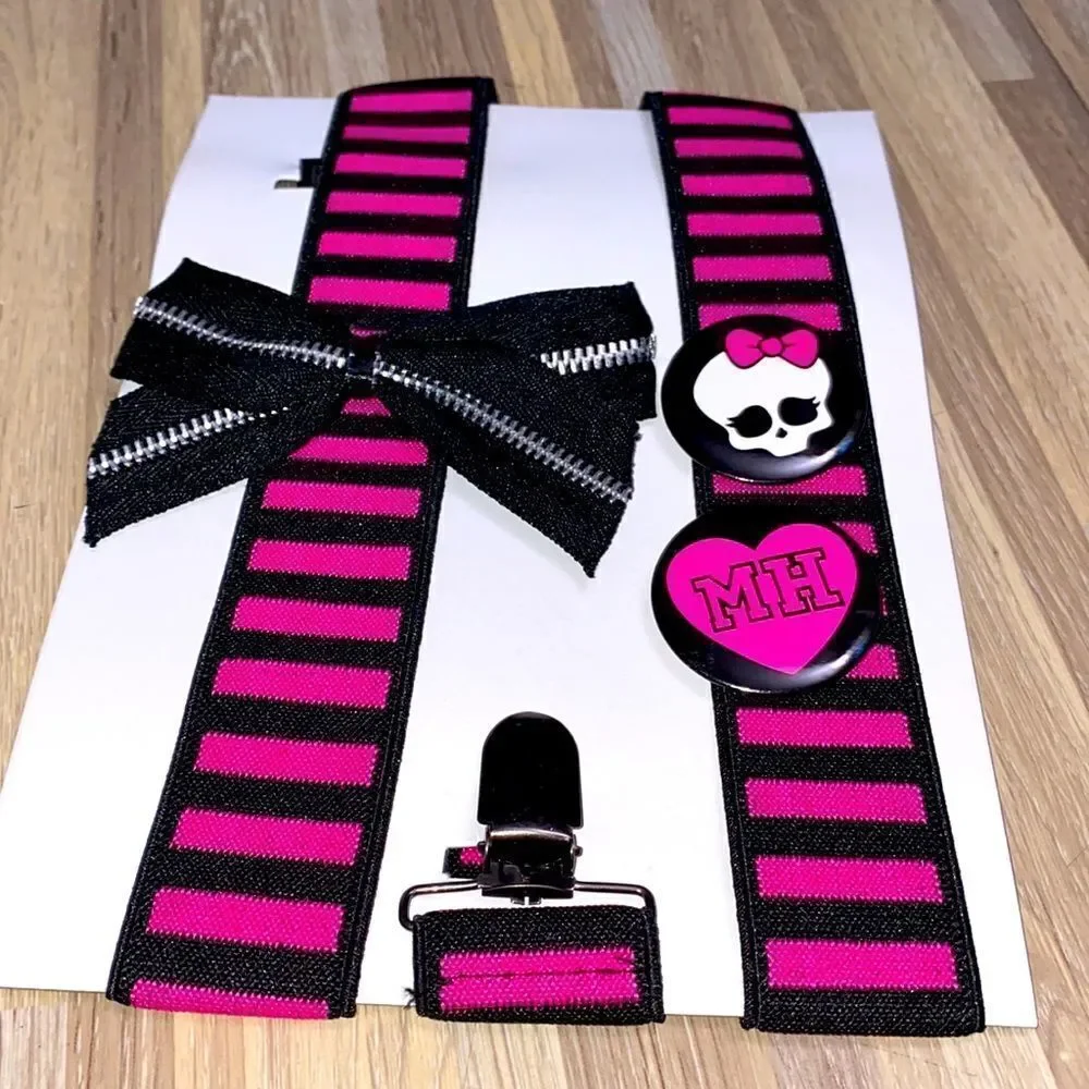 Monster High doll Pink Black Skulls suspenders dress up punk goth cosplay Nwt